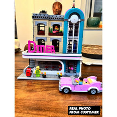 Downtown Diner Building Blocks 2488PCS + 6 Figures (10260) ABS Kit Downtown Diner Building Blocks