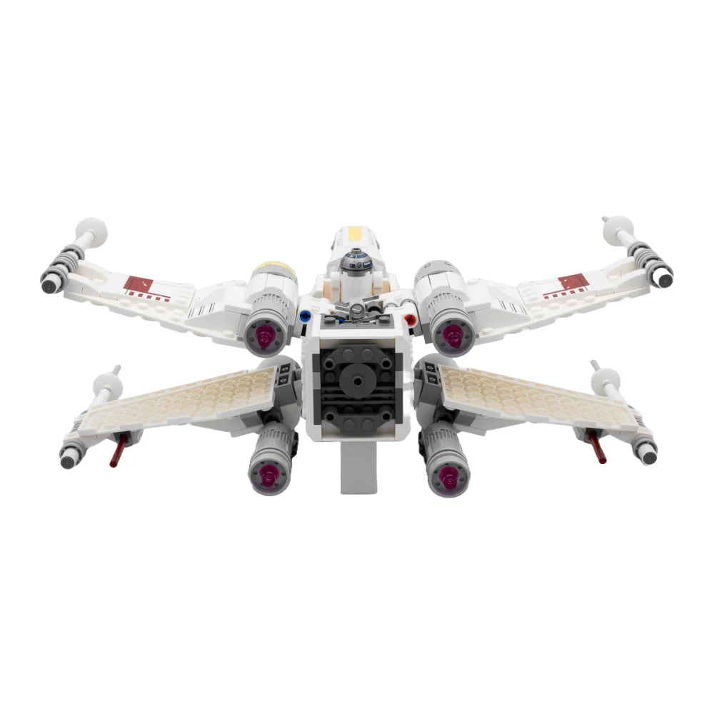 Luke Skywalker’s X Wing Fighter (75301) Building Blocks w/ 4 Figures Luke Skywalker’s X Wing Fighter Building Blocks