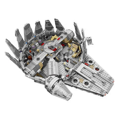 Star Wars Millennium Falcon 1381PCS Building Blocks w/ 7 Mini Figures Millennium Falcon Building Blocks