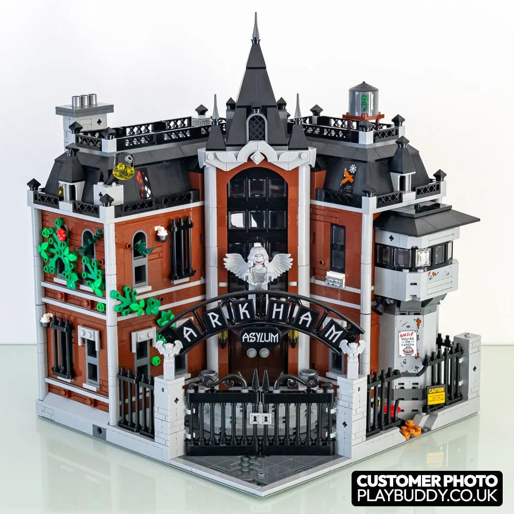 Batman Arkham Asylum (76300) 2953PCS Building Blocks w/ Figures Arkham Asylum Building Blocks