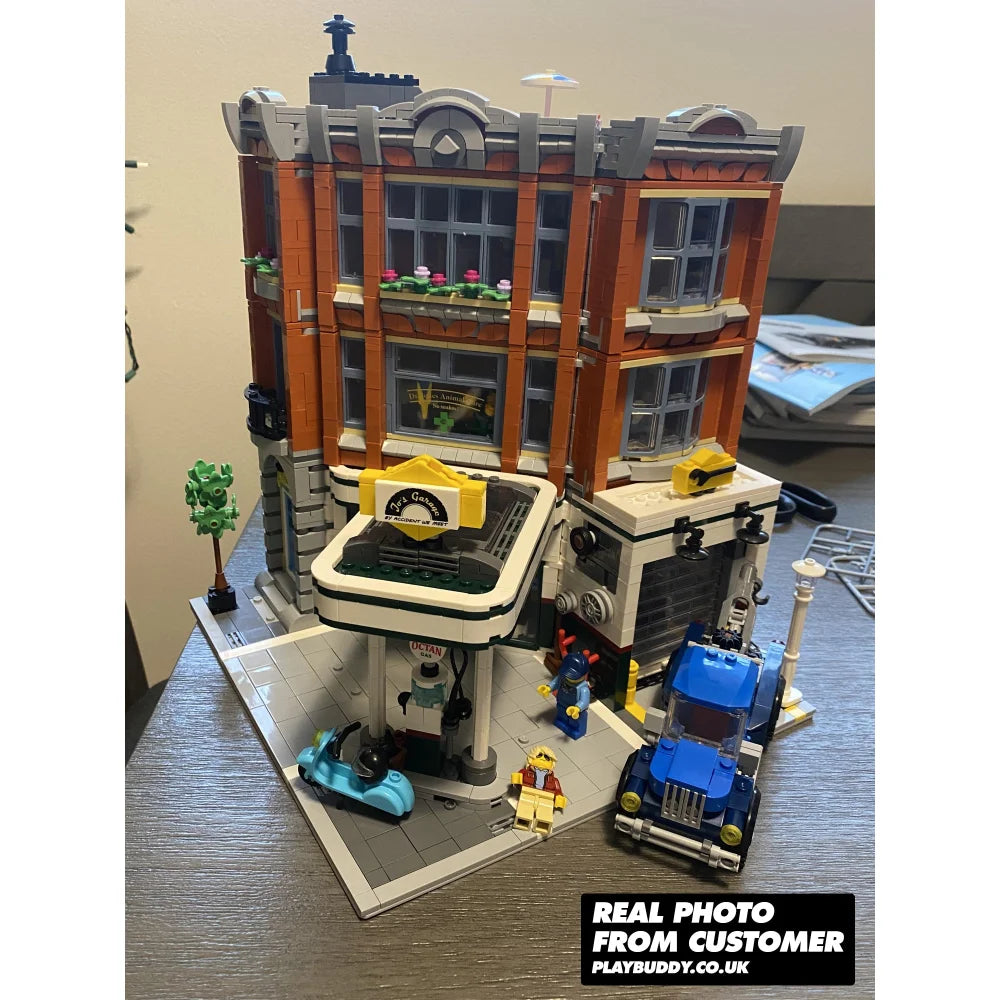 Corner Garage Creator Building Blocks 2569PCS w/ 6 Figures (10264) ABS Kit Corner Garage Building Blocks