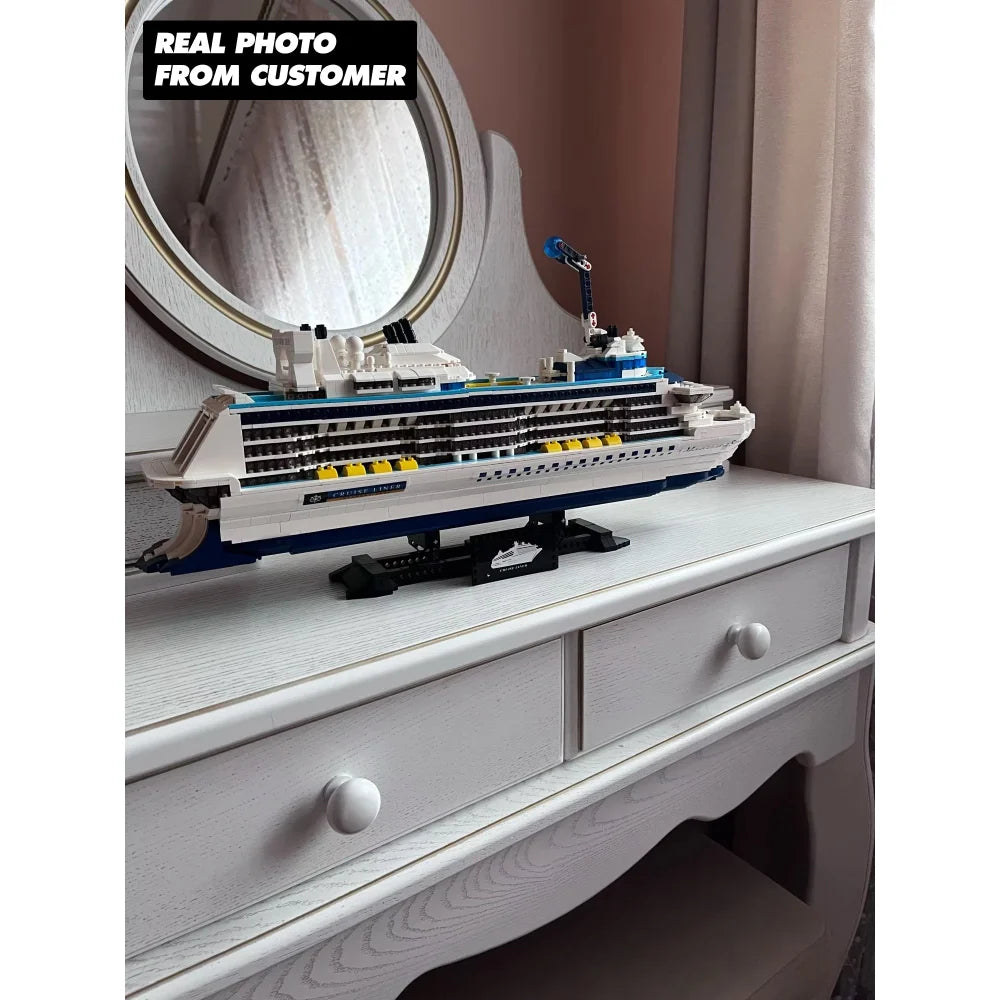 Cruise Ship Building Blocks MOC Boat Molecular of The Seas Model 2428Pcs Bricks Cruise Ship / No Box Building Blocks