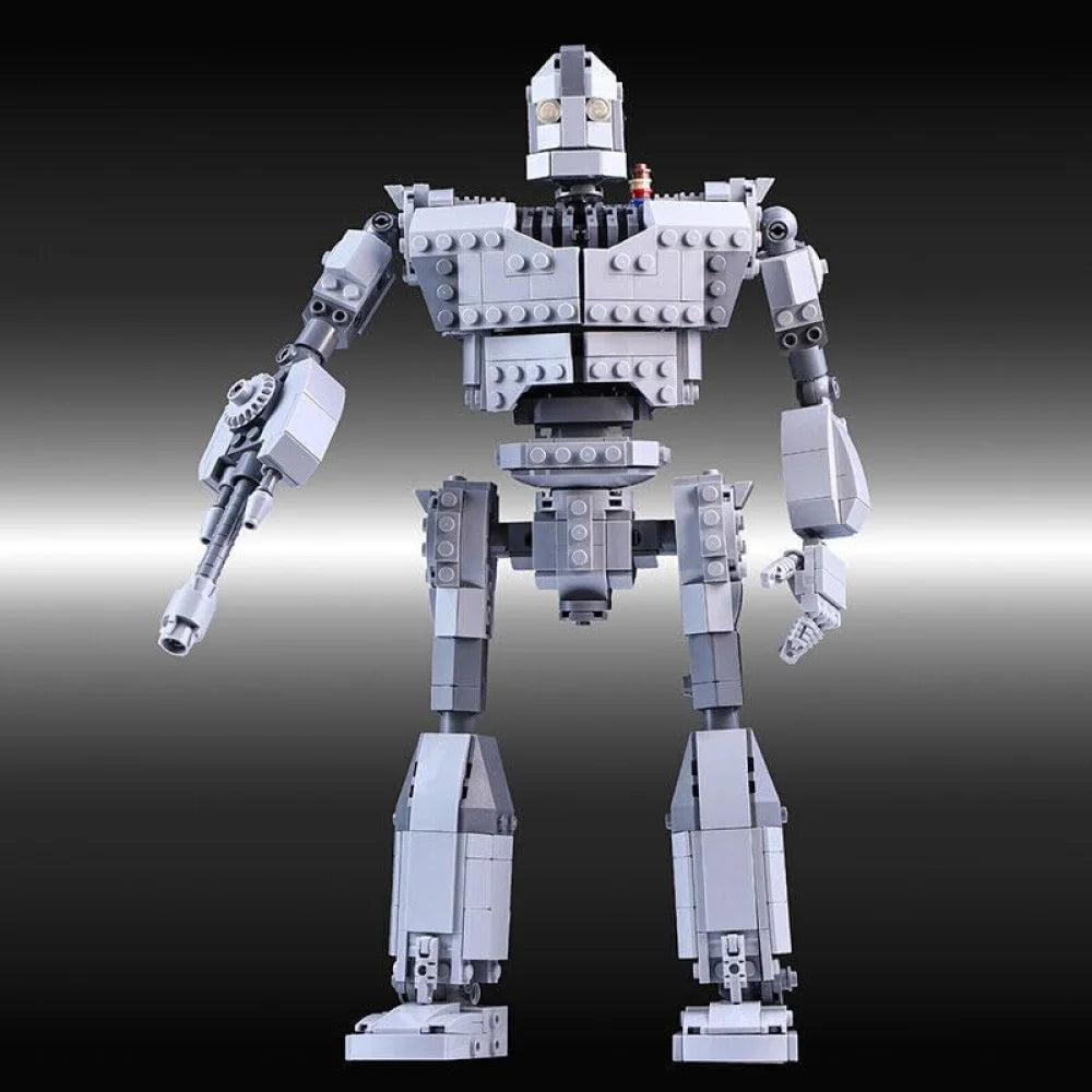 MOC The Iron Giant Robots Model Building Blocks Kids DIY Robot Bricks 818 Pieces The Iron Giant Building Blocks