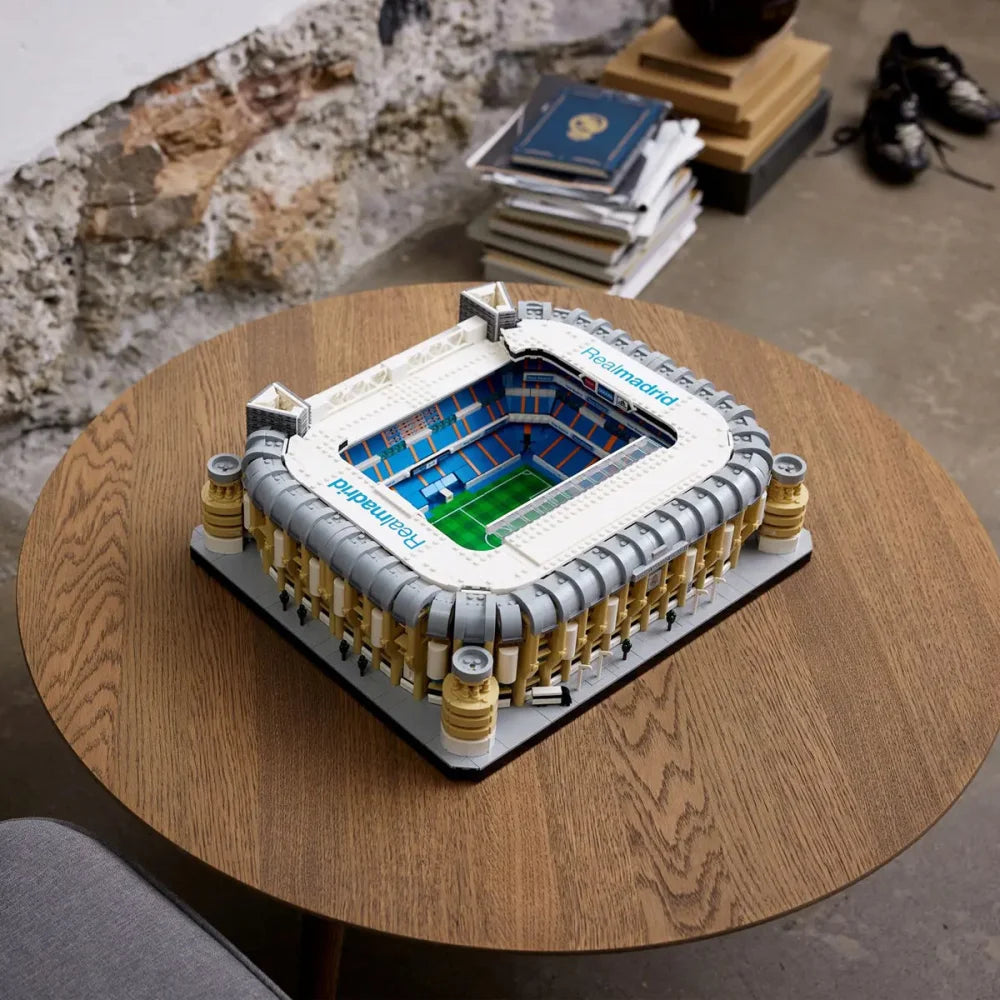 Real Madrid Santiago Bernabéu Stadium (10299) 5876PCS Building Blocks Santiago Bernabeu Stadium Building Blocks