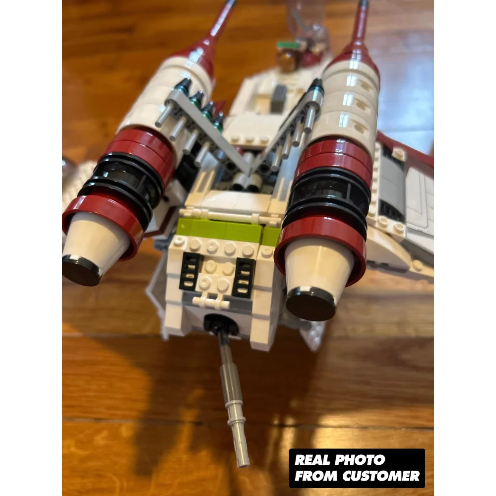 Star Wars: Republic Gunship (75021) 1228PCS Building Blocks w/ 5 Figures Republic Gunship Building Blocks