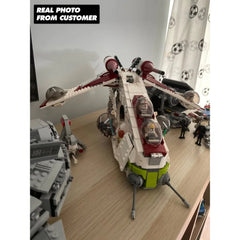 Star Wars: Republic Gunship (75021) 1228PCS Building Blocks w/ 5 Figures Republic Gunship Building Blocks