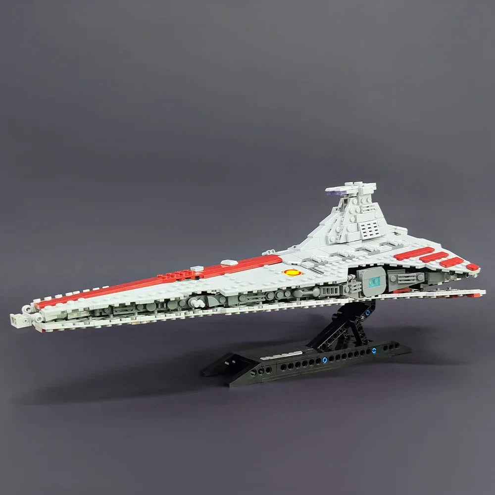 Star Wars: Venator Class Republic Attack Cruiser MOC Building Blocks 960PCS Venator Class Republic Attack Cruiser