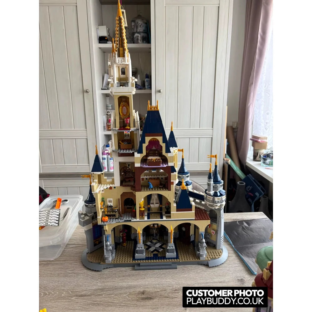 The Disney Castle (71040) 4080PCS Building Blocks w/ Mini Figures The Disney Castle Building Blocks