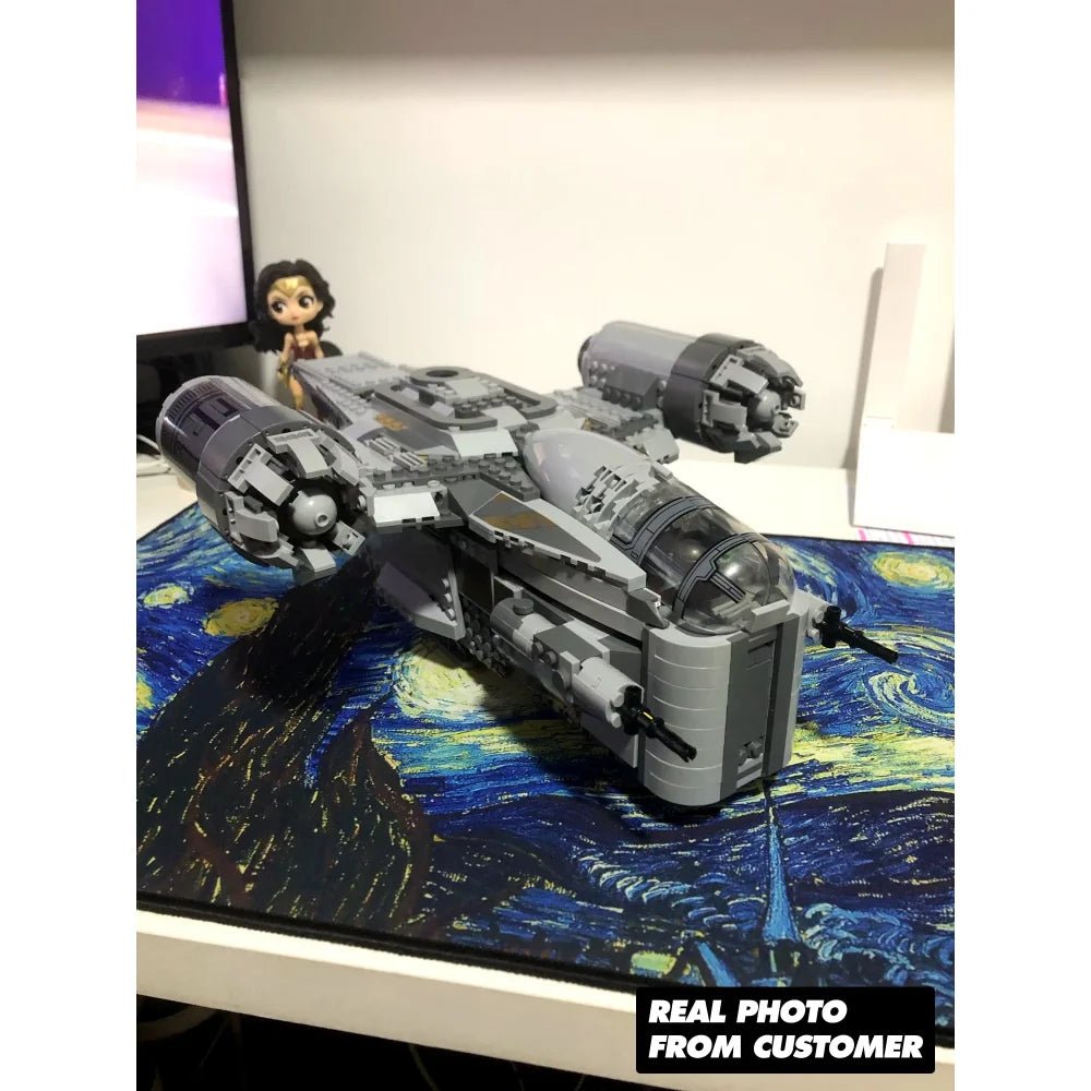 The Razor Crest Star Wars Building Blocks Bricks 1023PCS For Kids Adults The Razor Crest / 1023 Pieces Building Blocks